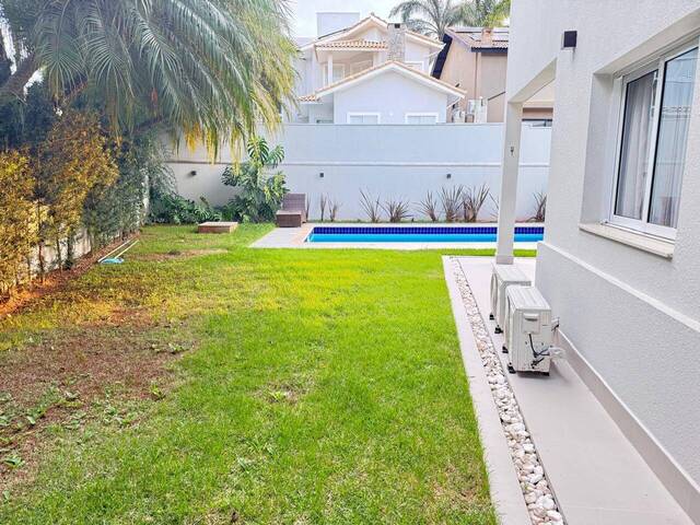 #CA3276 - Casa para Venda em Santana de Parnaíba - SP