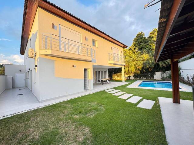 Casa para Venda em Santana de Parnaíba - 4