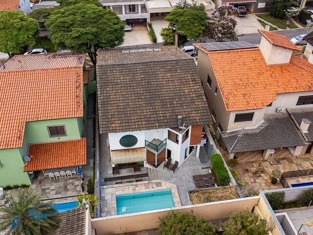 Casa para Venda em Santana de Parnaíba - 2