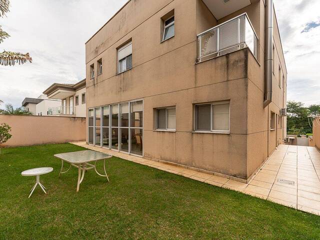 Casa para Venda em Santana de Parnaíba - 5