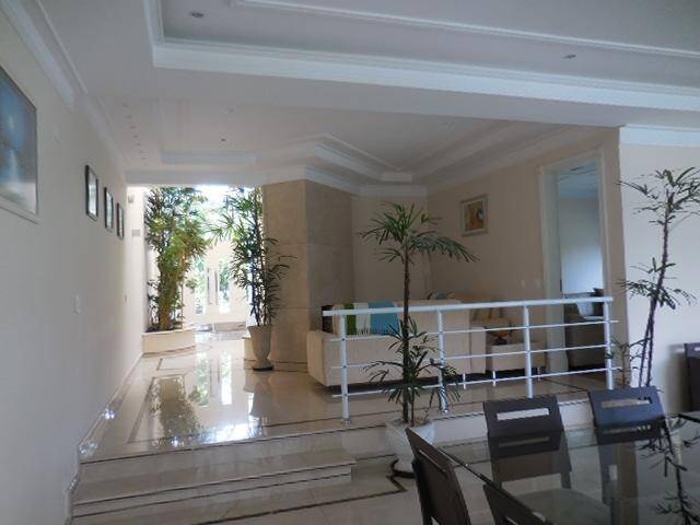 Casa para Venda em Santana de Parnaíba - 3