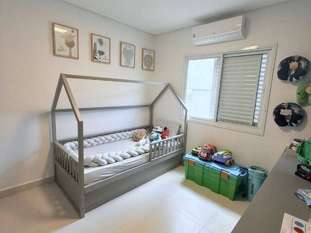 Casa para Venda em Santana de Parnaíba - 3