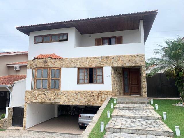 #CA3306 - Casa para Venda em Santana de Parnaíba - SP