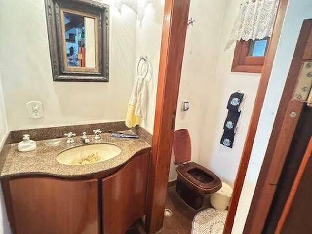 #CA3310 - Casa para Venda em Santana de Parnaíba - SP