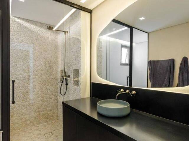 Casa para Venda em Santana de Parnaíba - 5