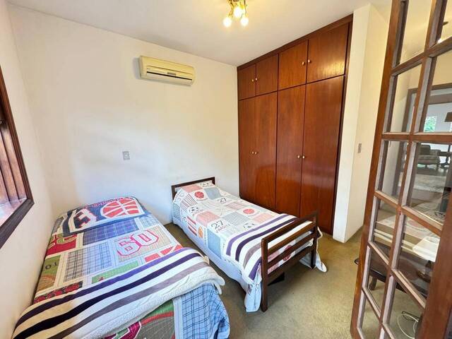 Casa para Venda em Santana de Parnaíba - 5