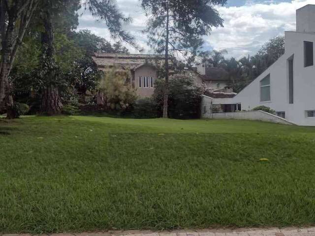 Terreno para Venda em Santana de Parnaíba - 4