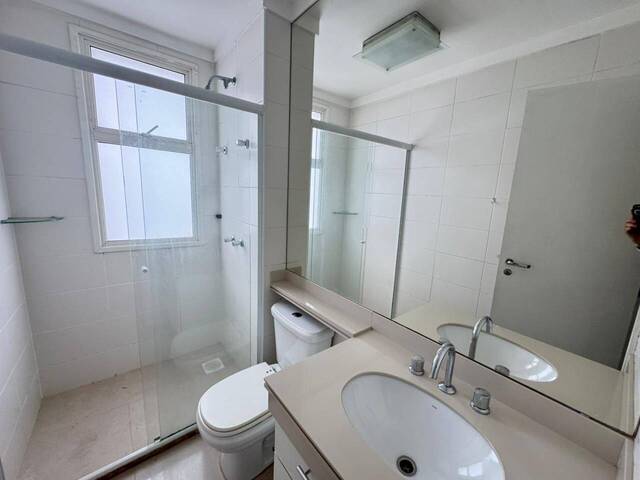 Apartamento para Venda em Santana de Parnaíba - 4