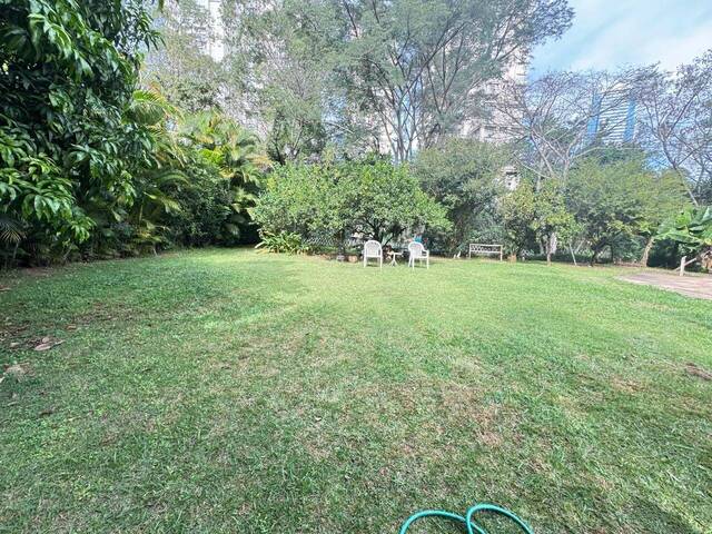 #TE0367 - Terreno para Venda em Santana de Parnaíba - SP
