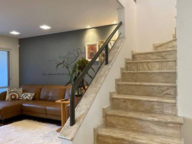 Casa para Venda em Santana de Parnaíba - 5