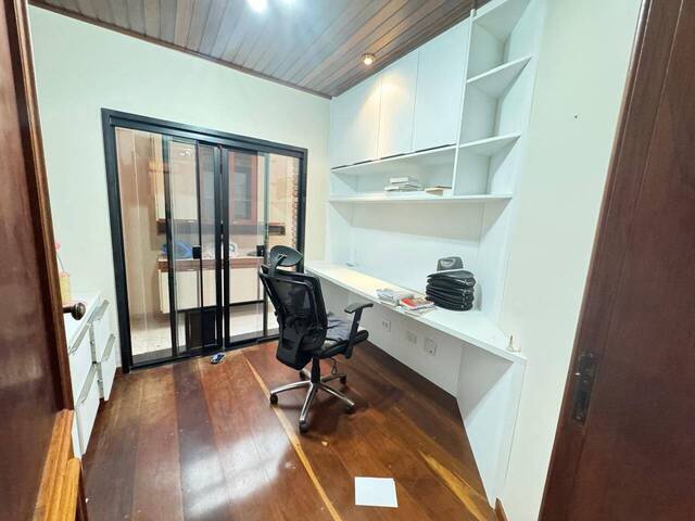 Casa para Venda em Santana de Parnaíba - 2