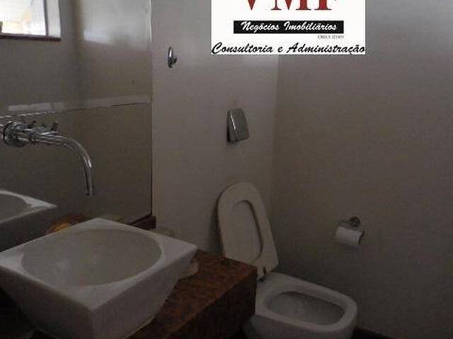 Casa para Venda em Santana de Parnaíba - 2