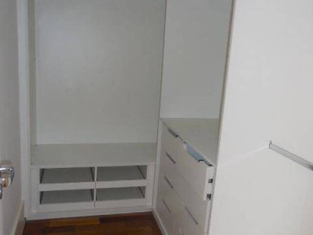 Casa para Locação em Santana de Parnaíba - 4