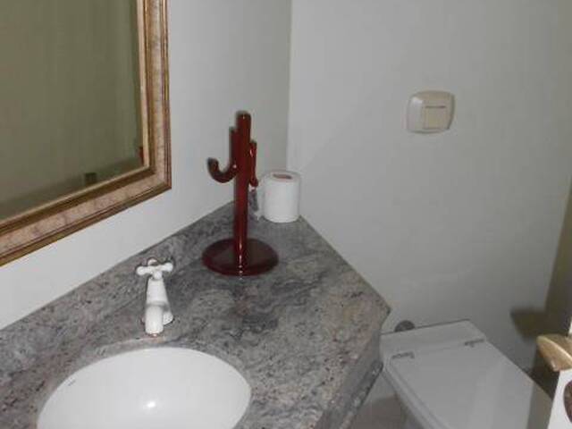 Casa para Venda em Santana de Parnaíba - 2