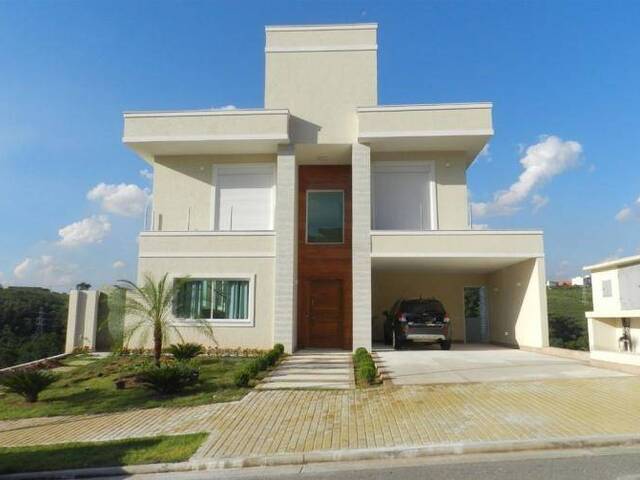 Casa para Venda em Santana de Parnaíba - 3