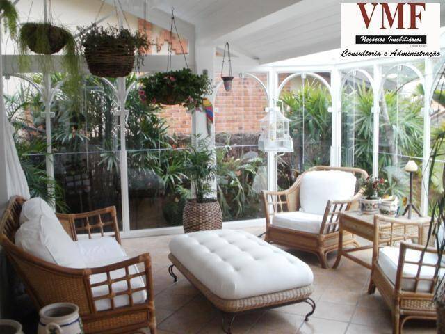 Casa para Venda em Santana de Parnaíba - 2