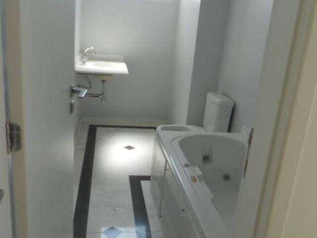 Apartamento para Venda em Santana de Parnaíba - 5