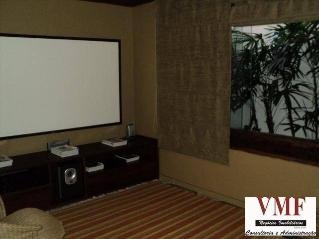 Casa para Venda em Santana de Parnaíba - 2