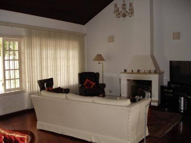 Casa para Venda em Santana de Parnaíba - 2