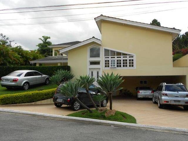 Casa para Venda em Santana de Parnaíba - 3