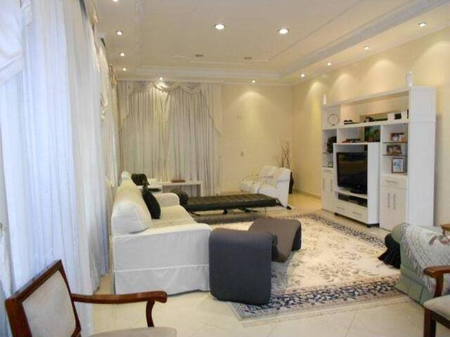 Casa para Venda em Santana de Parnaíba - 4